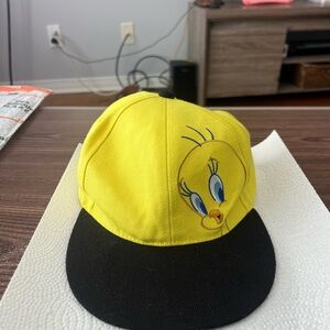 Yellow Tweety Bird Cap SIXFLAGS